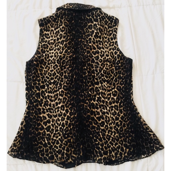 Dana Buchman Leopard Print Top - Picture 2 of 2
